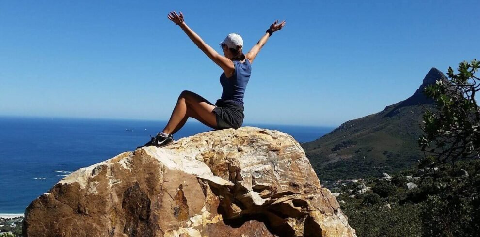 sea-nature-outdoor-rock-walking-mountain-1201905-pxhere.com-1